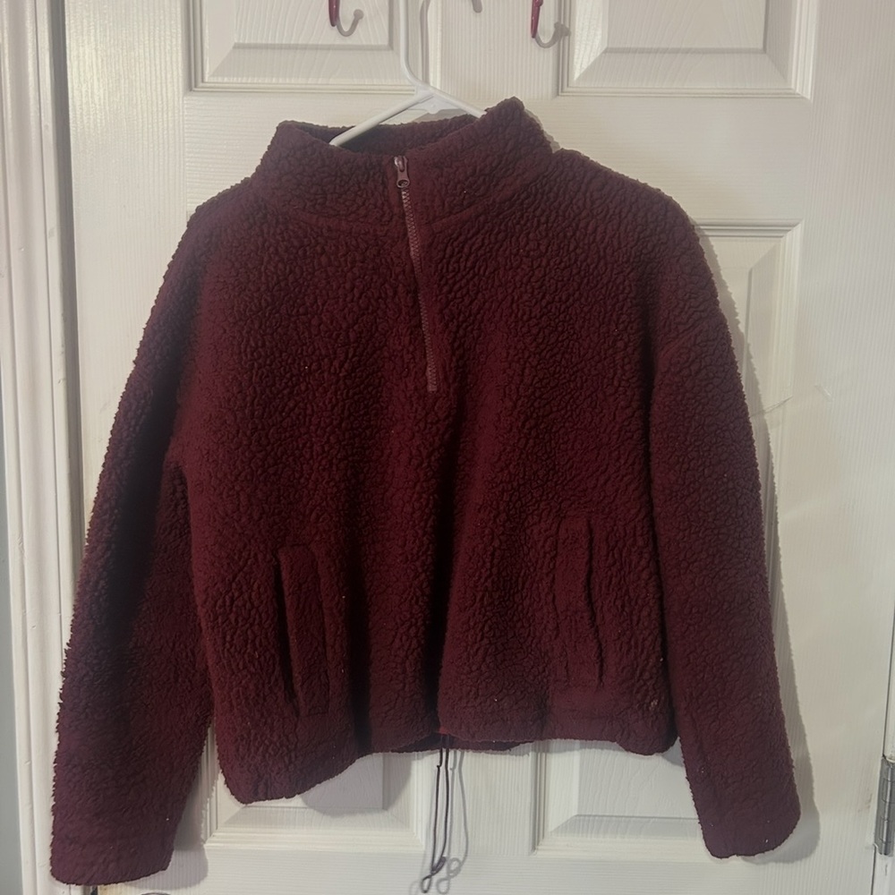 Hippie Rose Plush Pullover - Burgundy